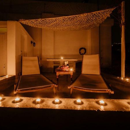Pueblo Viejo Suites Камари Экстерьер фото